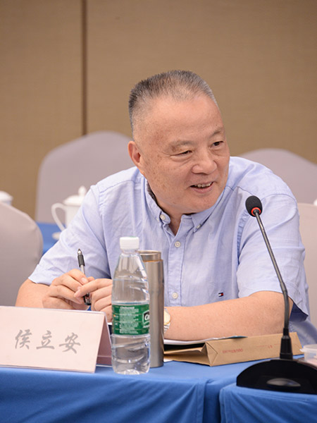 侯立安-环境工程专家,中国工程院院士,文职少将,中国人民解放军火箭军工程大学教授、博士生导师,火箭军